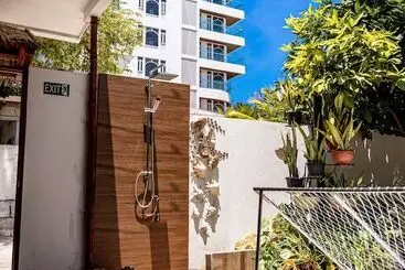 Pension Holiday Crib