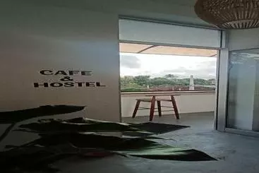 Albergue Yasis Surf Lodge