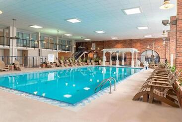 Delta Hotels Kalamazoo Conference Center