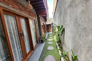 펜션 Jineng Guest House By The Swand