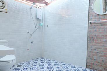 پانسیون Sanvanna Riverview Guesthouse