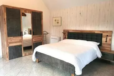 Aamiaismajoitus (B&B) La Chambre Des Châteaux