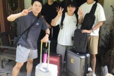 پانسیون Cozy Inn Free Shuttle Service