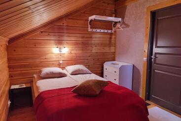 تختخواب و صبحانه Kolin Runo