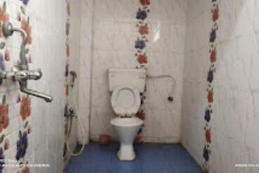 Hotel Amit Lodge, Bihta