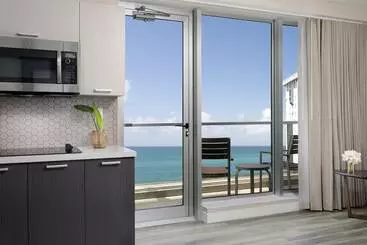 هتل Casa Costera, Isla Verde Beach, Apartments By Marriott Bonvoy