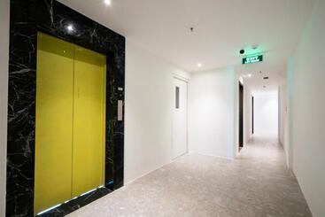 هتل Haven Hut Riverside