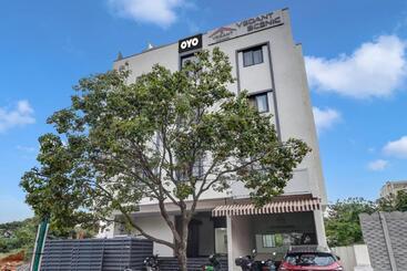 هتل Spot On Exotic Stay