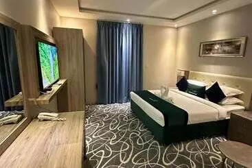 هتل Sunrise Suites