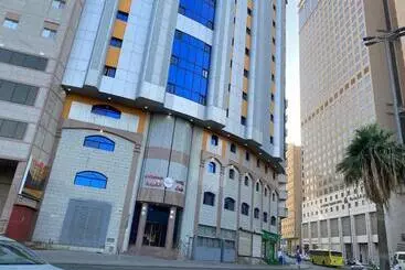 هتل تيسير الخيمة