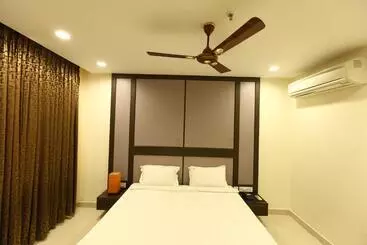 ホテル Rajus Residency Park