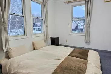 ペンション White House ホワイト ハウス