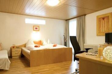 Hotel Gasthof  Zum Alten Turm