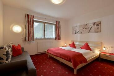 Hotel Ferienhaus Gredler