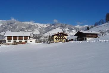 בית מלון כפרי Löschenbrandhof