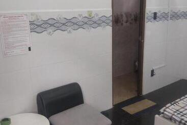 هتل Khách Sạn Thiên Phú