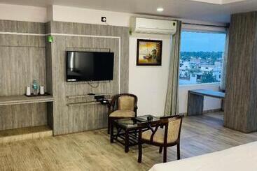 Mm Hotel Shahdol   Best Hotel In Shahdol Near Bus Stand