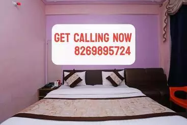 Hotel Niharika Bhavan