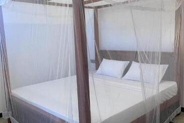 هاستل Surf And Snooze Inn