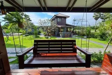 Aamiaismajoitus (B&B) Baan Ati Resort & Spa