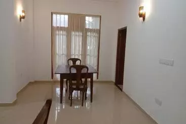 Hotel Coconut Villa Madiha