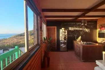 ペンション Hostal El Faro