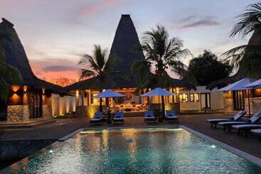 منتجع Kandora Luxury Villas