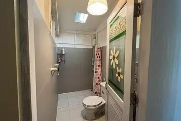 De Bra Hostel