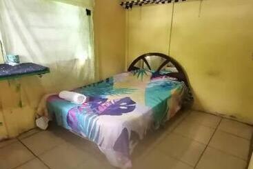 Пансион El Ceibo Backpakers