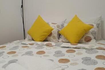 پانسیون Zabava Sacavém