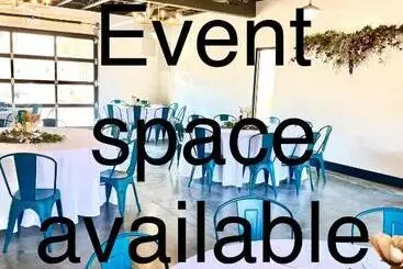 Hotelli Pilot Four Room For Two Near Hidden Valley Ski