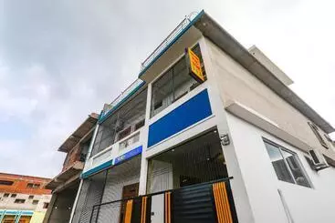 Pension Fabexpress Rameshwaram 900 Meter From Ram Mandir