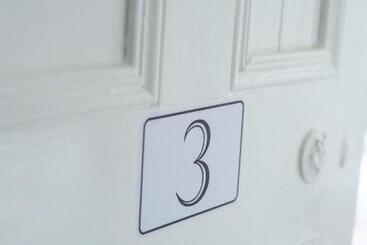 پانسیون So Fresh