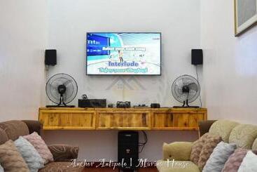 ベッドアンドブレックファースト Marina House  Owner S Cabin