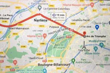 פנסיון Au Tour Des Bois