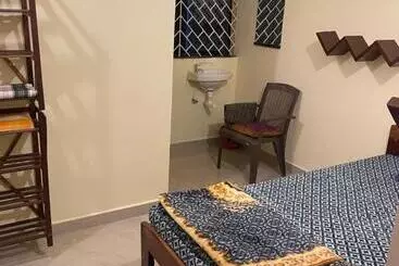 ペンション No Name Guesthouse