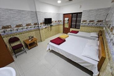 Hotel Arunachala Guest House