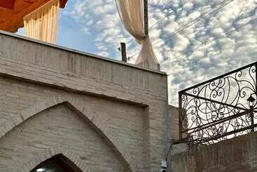 ホテル Karavansaray Khurjin Old