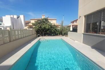 Bed & Breakfast ático Dentro De Casa Privada