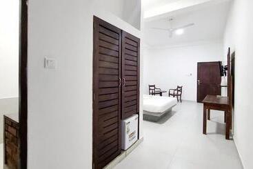 مبيت وإفطار Mirissa Marin Wall Villa Deluxe Double Room