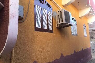 Pensión Demerdash Nubian Guest House