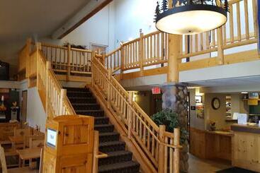 هتل Mountainview Lodge And Suites