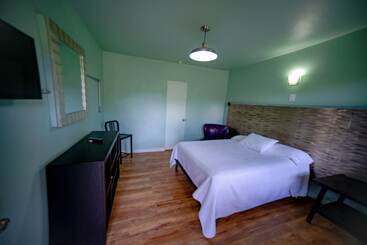 호텔 Rooms At The Pecan