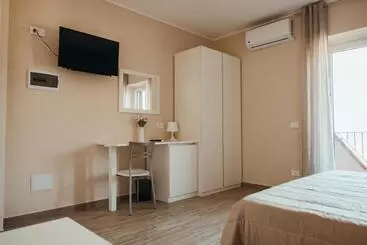 Bed and Breakfast Affittacamere Mira Sinni