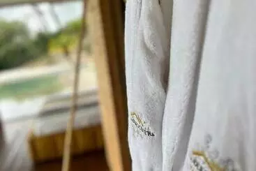 Aamiaismajoitus (B&B) Villa & Spa Mas Des Oliviers