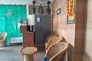 Jajora Hotel By Premier Hotels