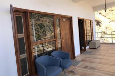 בית מלון כפרי The Tranquil