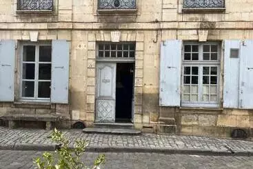 ペンション Quelques Jours à Noyers Sur Serein