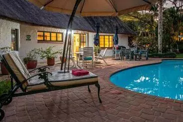 Inn Afrika Bed And Breakfast
