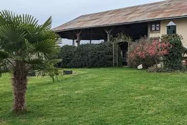 Pensione Guestroom Bouges Le Château, 1 Pièce, 3 Personnes   Fr 1 591 536